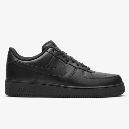 NIKE AIR FORCE 1 - NEGRAS
